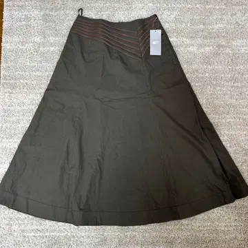 미사용 빔즈 플레어 스커트