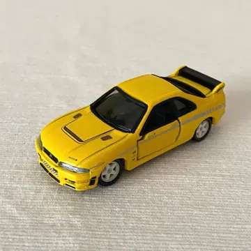 토미카 리미티드 닛산 스카이라인 NISMO 400R