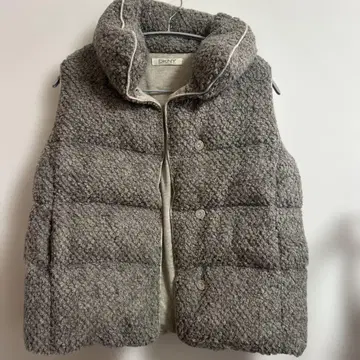 DKNY 다운 베스트