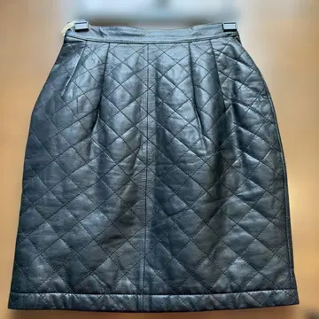 램스킨 타이트 스커트