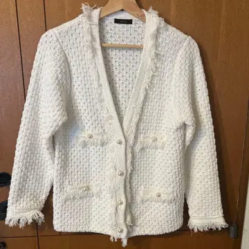 allureville 노카라 자켓 화이트