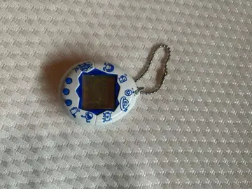 디지털 반려동물 화이트/블루