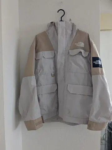 THE NORTH FACE 마운틴 파카 M 사이즈 그레이/베이지