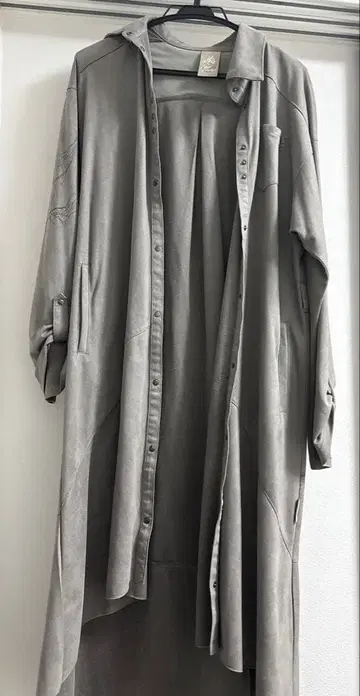 오즈 온 로젠 카발리에 그레이 롱 코트