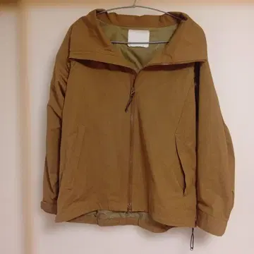 AK+1 지퍼 블루종 마운틴 후드티 EFFE BEAMS 36