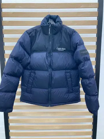 [ 새상품급 ] Calvin Klein 다운 자켓 블랙 L 사이즈