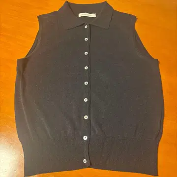 NOTHING WRITTEN 폴로 니트/블랙