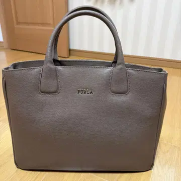 FURLA 브라운 토트백