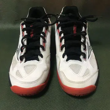 미즈노 블레이크샷 4AC 올코트용 테니스화 26cm