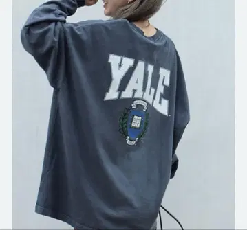 GOOD ROCK SPEED YALE 칼리지 로고 롱 슬리브 TEE