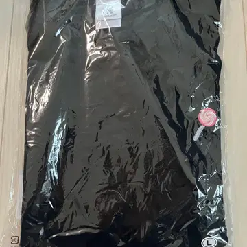 TWICE 산리오 popup T셔츠