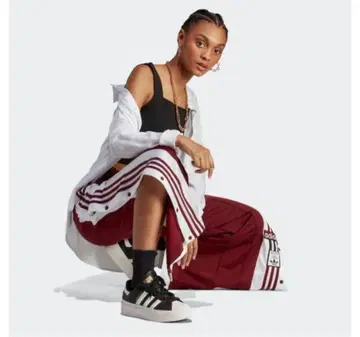 adidas 버건디 스냅 버튼 조거 팬츠