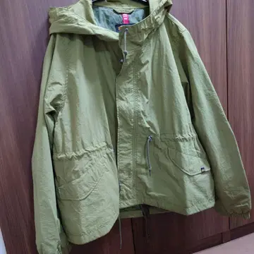 ALPHA INDUSTRIES 후드 부착 마운틴 파카