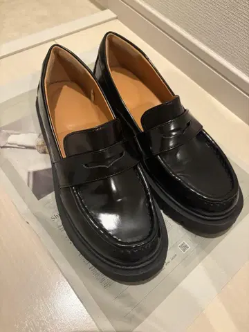 유니클로 컨 터치 로퍼 25cm