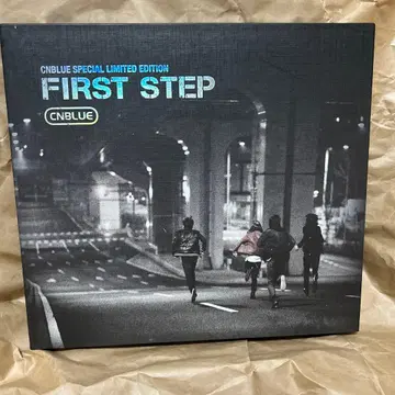 CNBLUE FIRST STEP SPECIAL LIMITED