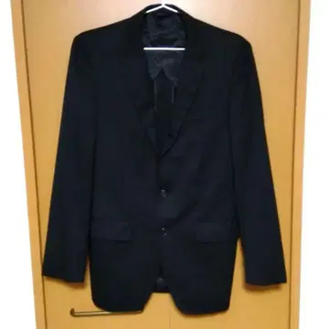 블랙 싱글 비즈니스 정장