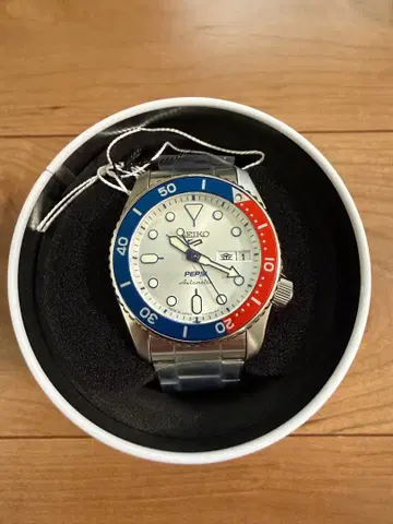 세이코 5 스포츠 펩시 콜라보 SBSA319