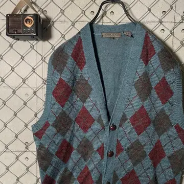 일레븐 식스티 식스 니트 베스트 가디건 아가일