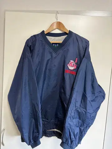 [인기] 90s 해외 구제 의류 MLB 인디언스 자수 나일론 풀오버