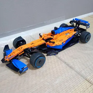 LEGO technic F1 McLaren
