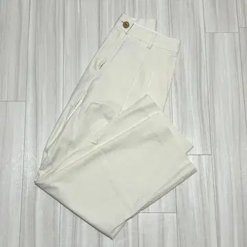 sienne Martin Tuck Pants