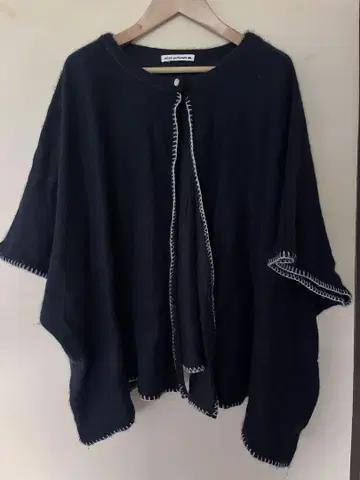 mina doze 캐시미어 판초