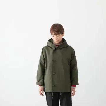 TRAVAIL MANUEL 트라바유 마누엘 버튼 후드티