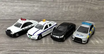 토미카 경찰차와 택시 차량 4대 세트 판매