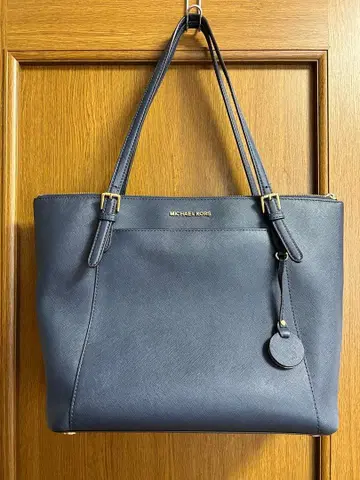 MICHAEL KORS 네이비 토트백