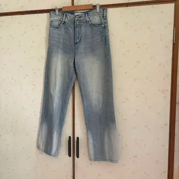 라이트 블루 스트레이트 데님 벨소