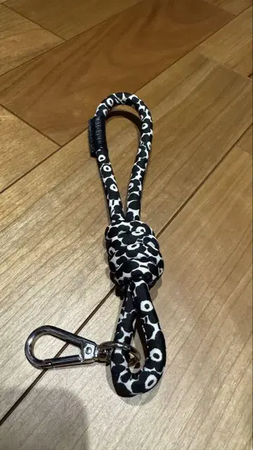 마리메꼬 키오스키 우니꼬 키링 미사용