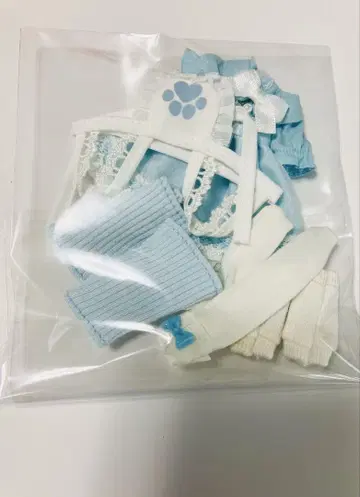 디지털 반려동물의 가상 세계 아웃핏