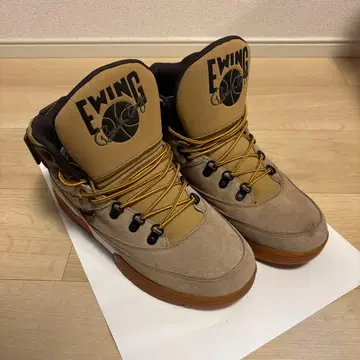 EWING 33 베이지 스니커즈