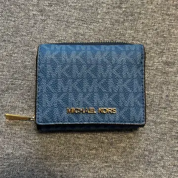 MICHEAL KORS 모노그램 삼단 접이식 지갑