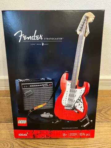 LEGO Fender Stratocaster 21329 1074pcs