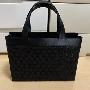 블랙 포멀 핸드백