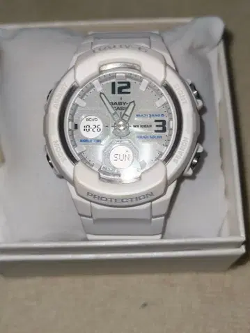BABY-G BG-169R-7B3 화이트 전파 솔라