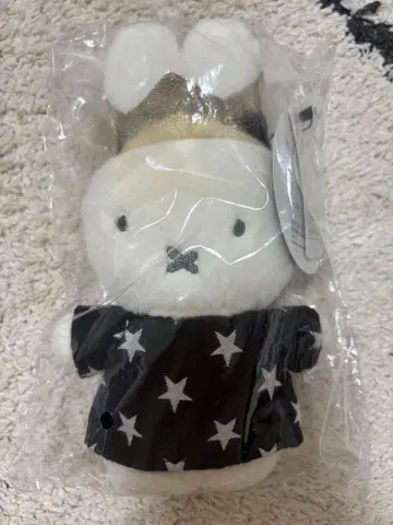 새상품급 미피 봉제 인형 OPAQUE 콜라보 70주년