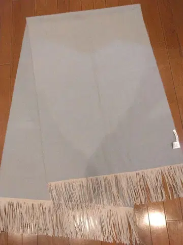 SAUCE MILLER 라이트 블루 스톨