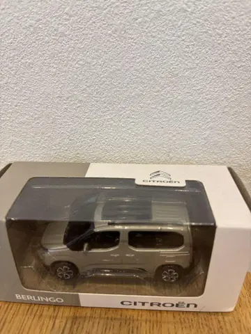 시트로엥 BERLINGO 1/64