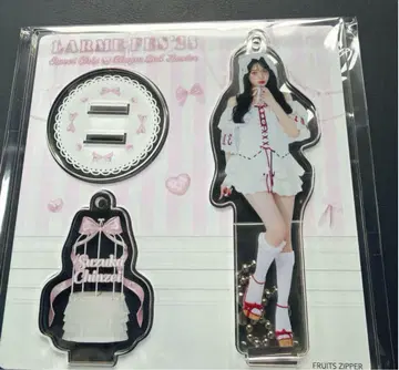 FRUITS ZIPPER 진세이 스즈카 LARME 아크릴 스탠드