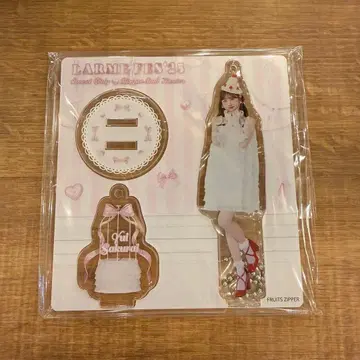 LARME FES 사쿠라이 유이 아크릴 스탠드