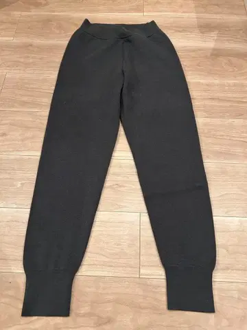 UNIQLO U 다크 그레이 조거 니트 팬츠 M
