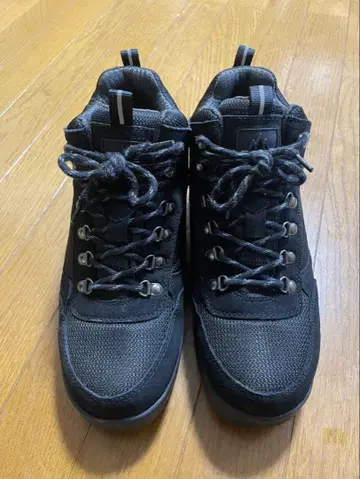 블랙 하이컷 등산화 26.5