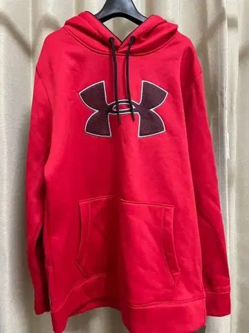 새상품급 언더아머 UNDER ARMOUR 후드티 맨투맨