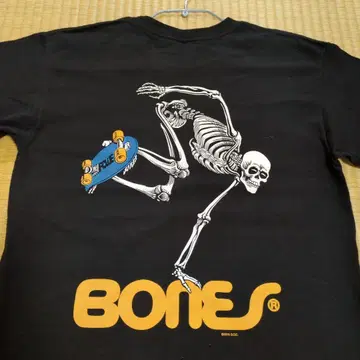 미사용 새상품 파웰 파웰페랄타 t셔츠 bones S