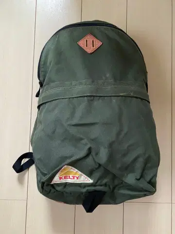 KELTY 올리브 그린 백팩