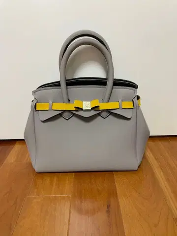 SAVE MY BAG 그레이 리본 포함 핸드백 J AL 한정판