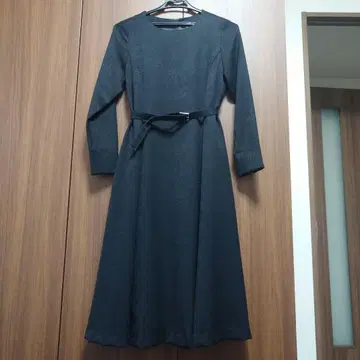 블랙 원피스 허리 벨트 포함