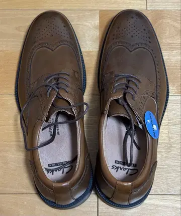 Clarks 클락스 윙팁 가죽 신발 미사용 새상품